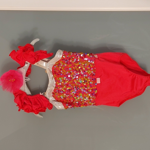 Dance Costume - Picture 3 of 8